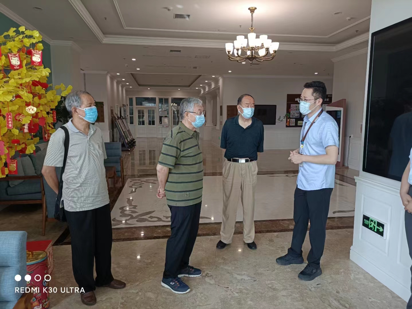 王启文张建政赴白鹿溪谷国际颐养中心进行调研